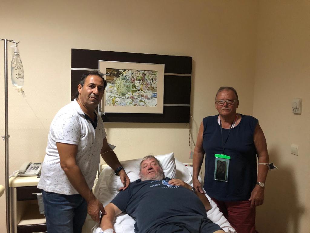 BAŞKANIN GEÇMİŞ OLSUN MESAJI...Mit großer Trauer habe ich die Nachricht erhalten, dass unser lieber Freund Dieter STARK, Mitglied unseres Vereins, einen Schlaganfall erlitten hat und nun im Krankenhaus liegt. Ich wünsche ihm sofortige Heilung. Wir beten bei Dieter und Vereinspräsident , dass er so schnell wie möglich bei uns sein kann.